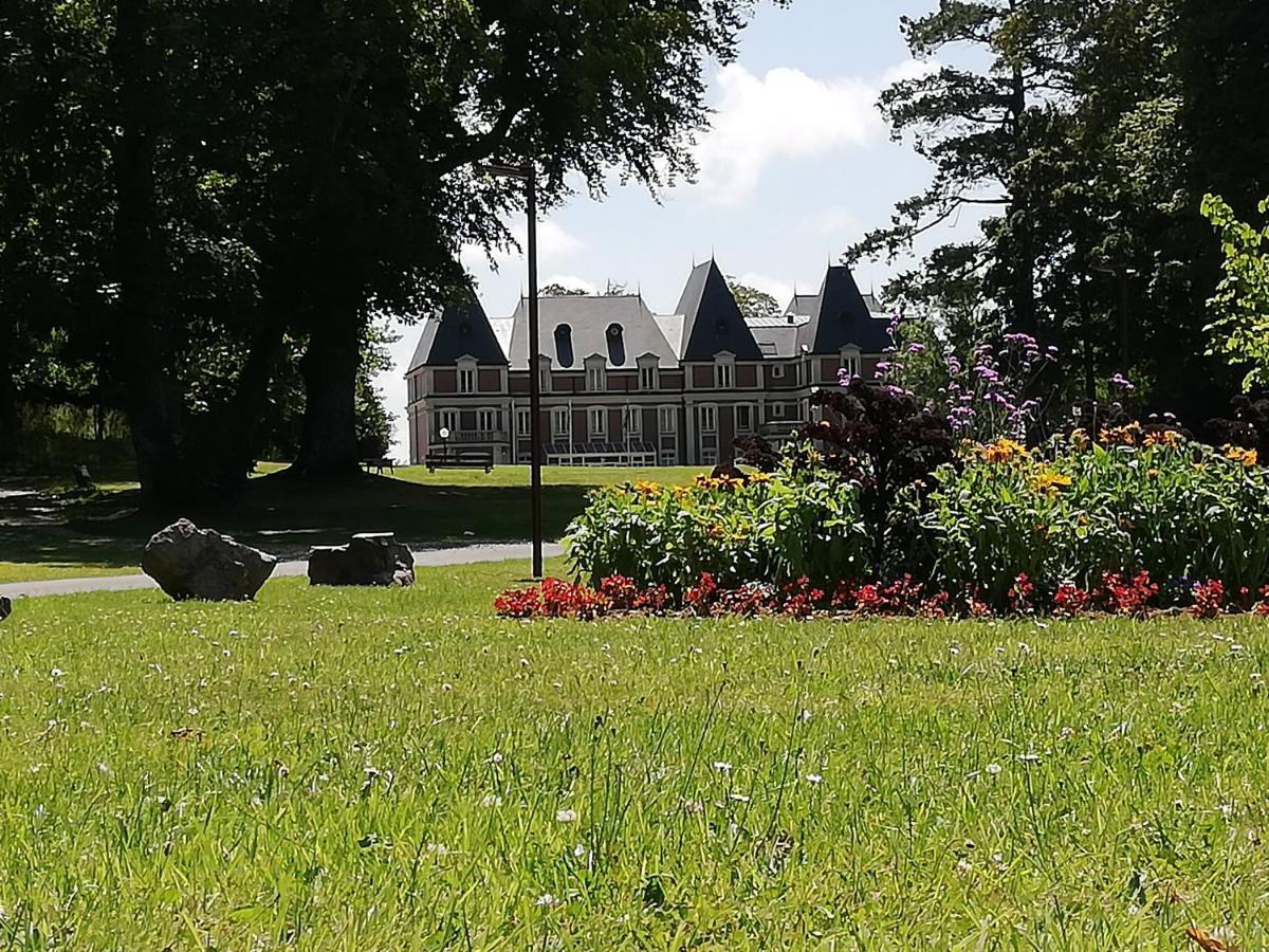 Chambres D'Hotes " Le Clos Des Colimacons " 曼尼克维尔 外观 照片