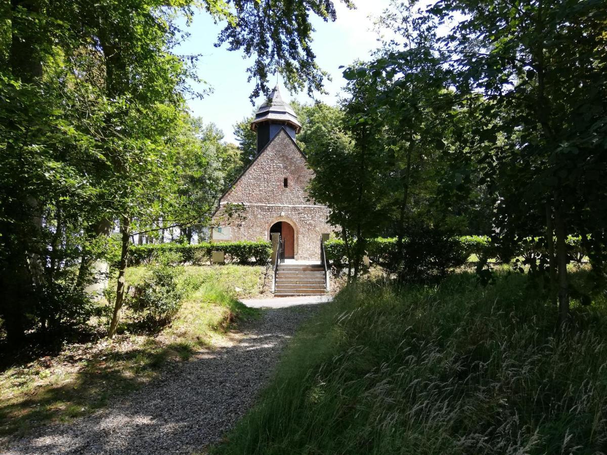 Chambres D'Hotes " Le Clos Des Colimacons " 曼尼克维尔 外观 照片